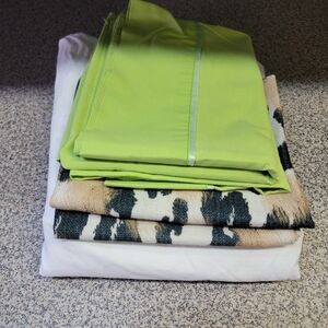 Random Bundle Of Linens